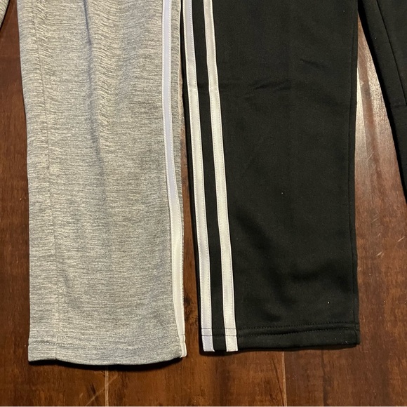 *NEW* adidas Boy’s Active Pants - Picture 4 of 6